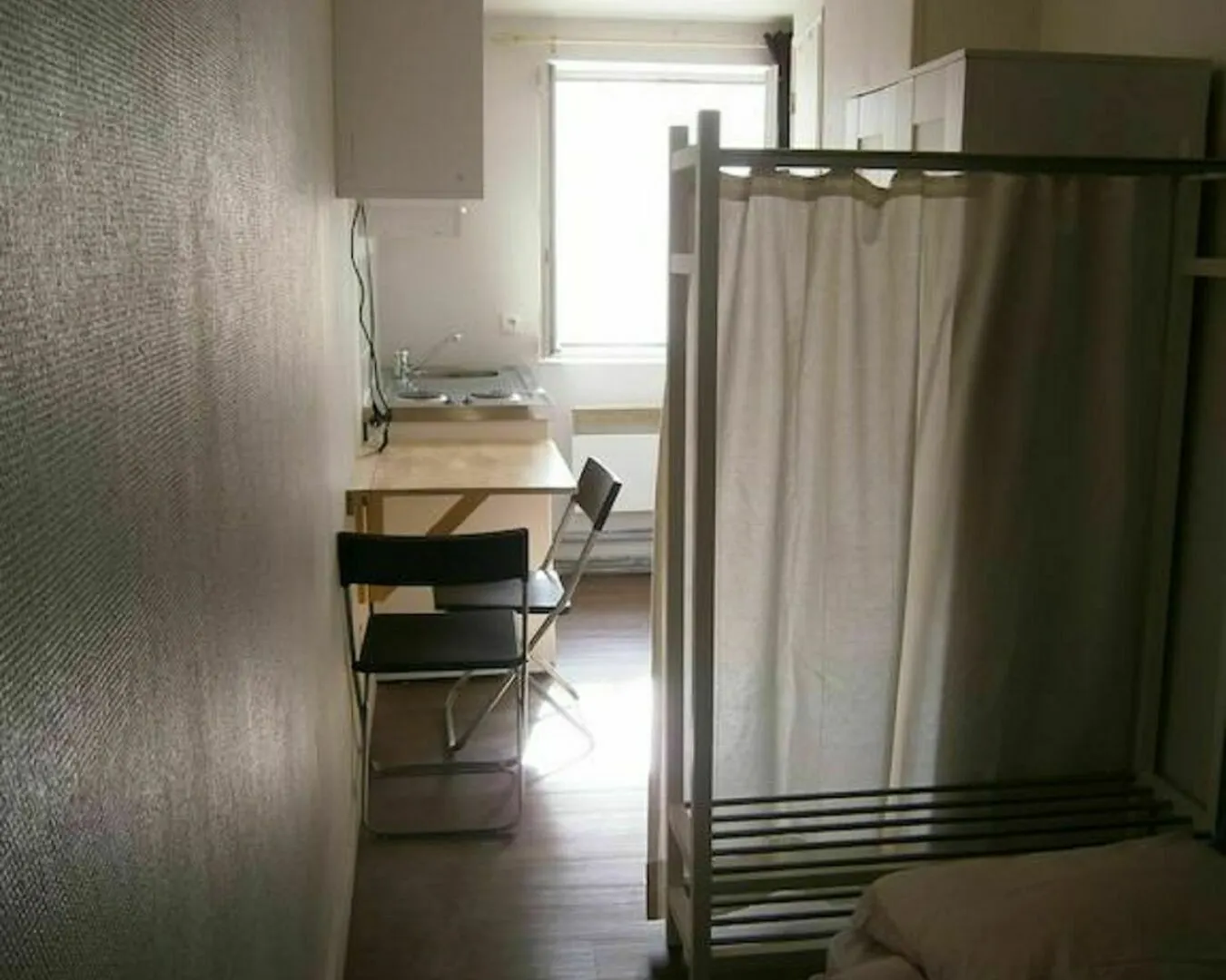 Studio Economique Place Carnot Lyon 0*,  Francia
